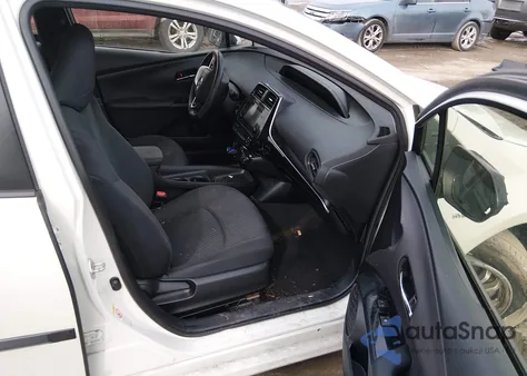 2017 Toyota Prius Two z USA, uszkodzony, nr VIN JTDKBRFU7H3027658